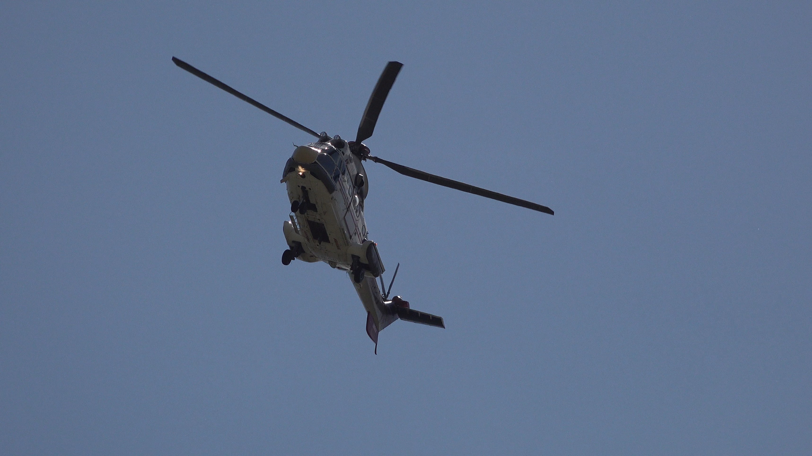 Aerospatiale AS 332 Super Puma Landing at Norwich Airport